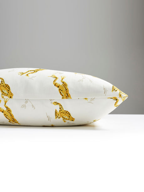 Scalamandre SC 0001CALABPILL CALABASAS CNTY OUTDOOR PILLOW -