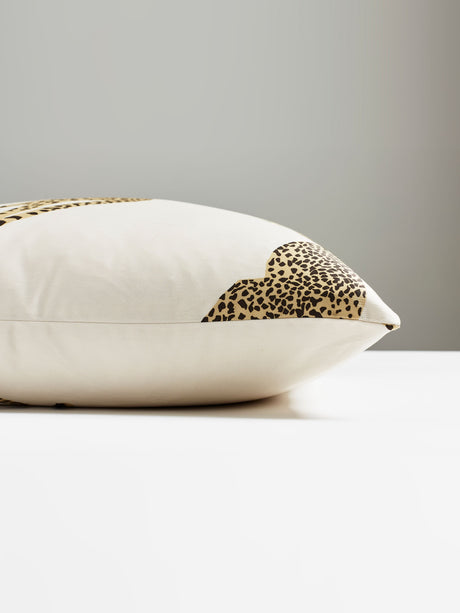 Scalamandre SC 0001CHEETPILL LEAPING CHEETAH PILLOW - Pillow
