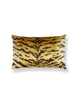 Scalamandre SC 0001MBDK26167 TIGRE - SILK LUMBAR PILLOW - Pi