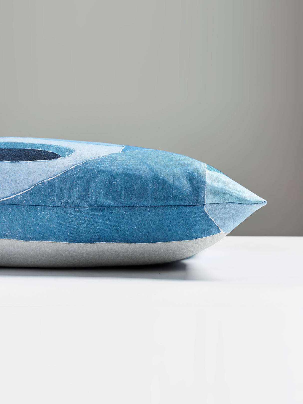 Scalamandre SC 0001RIADPILL RIAD PILLOW - Pillow Collection