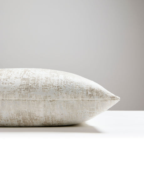 Scalamandre SC 0001SDDK16617 TESORO VELVET PILLOW - Pillow C