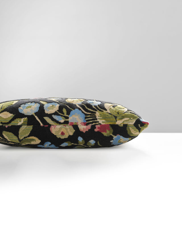 Scalamandre SC 0001SDDK27328 MILLEFLEUR VELVET PILLOW - Pill