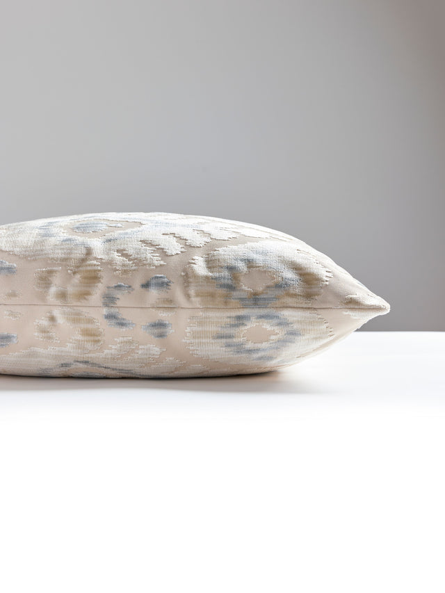 Scalamandre SC 0001TASHKPILL TASHKENT VELVET PILLOW - Pillow