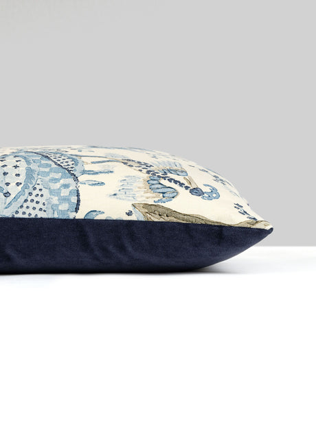 Scalamandre SC 0001TDDK16590 KELMESCOTT / AURORA PILLOW - Pi