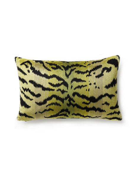 Scalamandre SC 0002ALTIGRPIL TIGRE/VELVET LUMBAR PILLOW - Pi