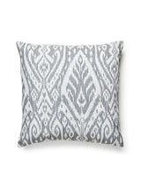 Scalamandre SC 0002BORNPILL BORNEO IKAT OUTDOOR PILLOW - Pil