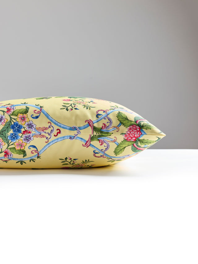 Scalamandre SC 0002SDDK16648 CAMELLIA TRELLIS PILLOW - Pillo