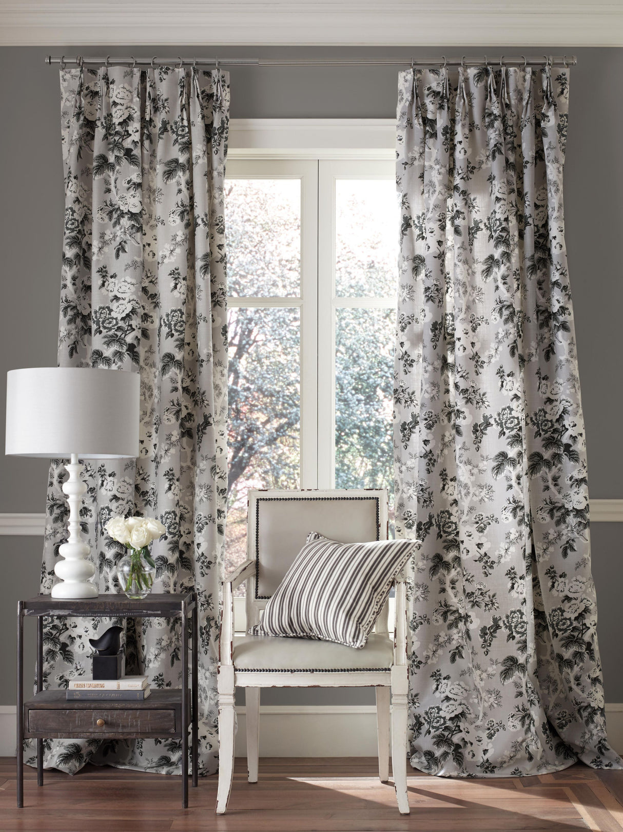 Scalamandre SC 000316602 FRENCH GREY ASCOT LINEN PRINT Fabric - Eade's Wallpaper