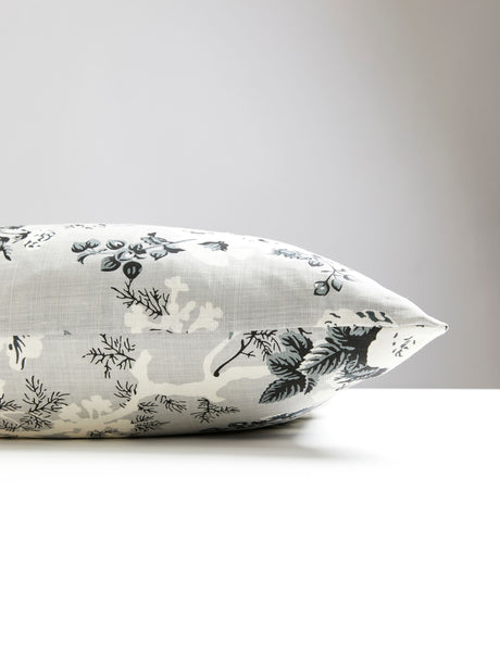 Scalamandre SC 0003ASCLPILL ASCOT LINEN PRINT PILLOW - Pillo