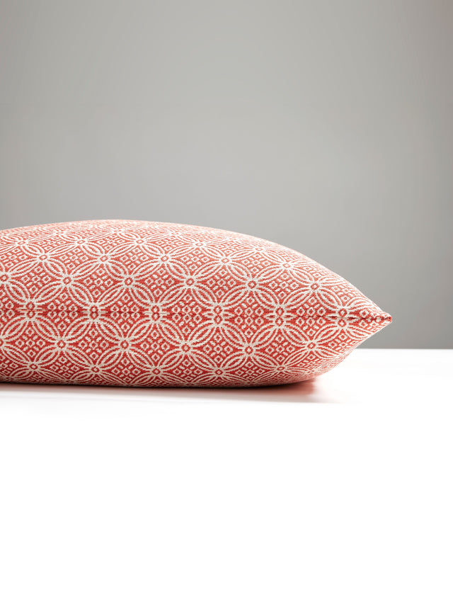 Scalamandre SC 0003CAPEPILL CAPE MAY OUTDOOR PILLOW - Pillow