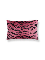 Scalamandre SC 0003MBDK26167 TIGRE/VELVET LUMBAR PILLOW - Pi