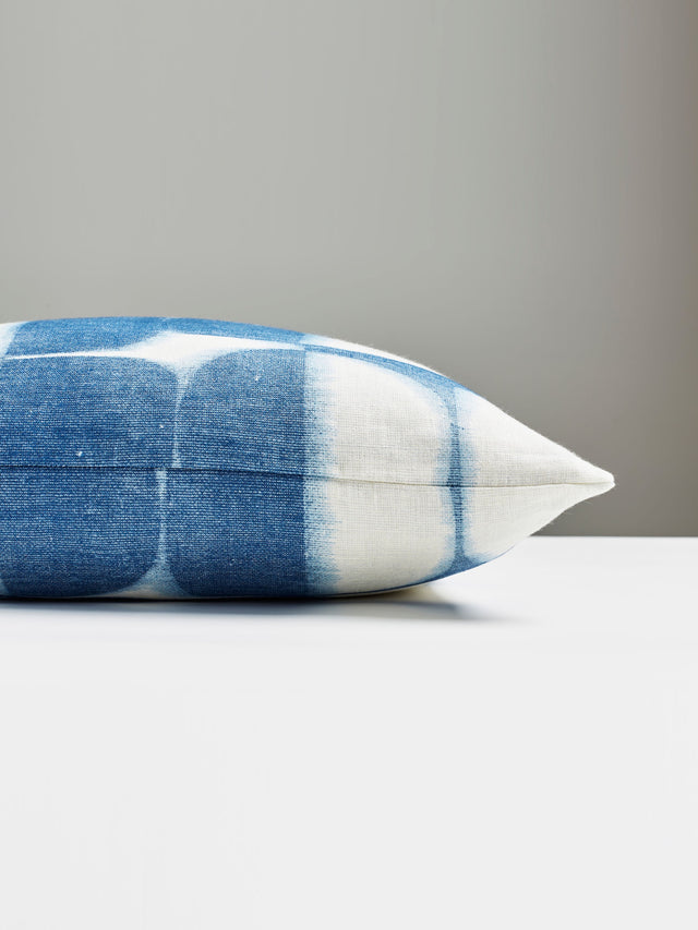 Scalamandre SC 0003RIFTPILL RIFT LINEN PRINT PILLOW - Pillow