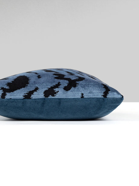 Scalamandre SC 0004MBDK26167 TIGRE/VELVET LUMBAR PILLOW - Pi