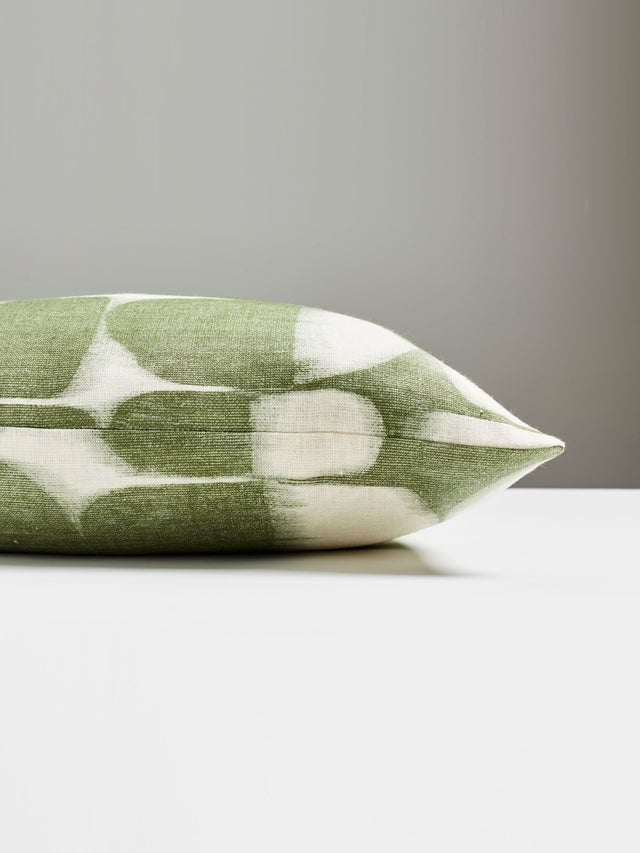 Scalamandre SC 0004RIFTPILL RIFT LINEN PRINT PILLOW - Pillow