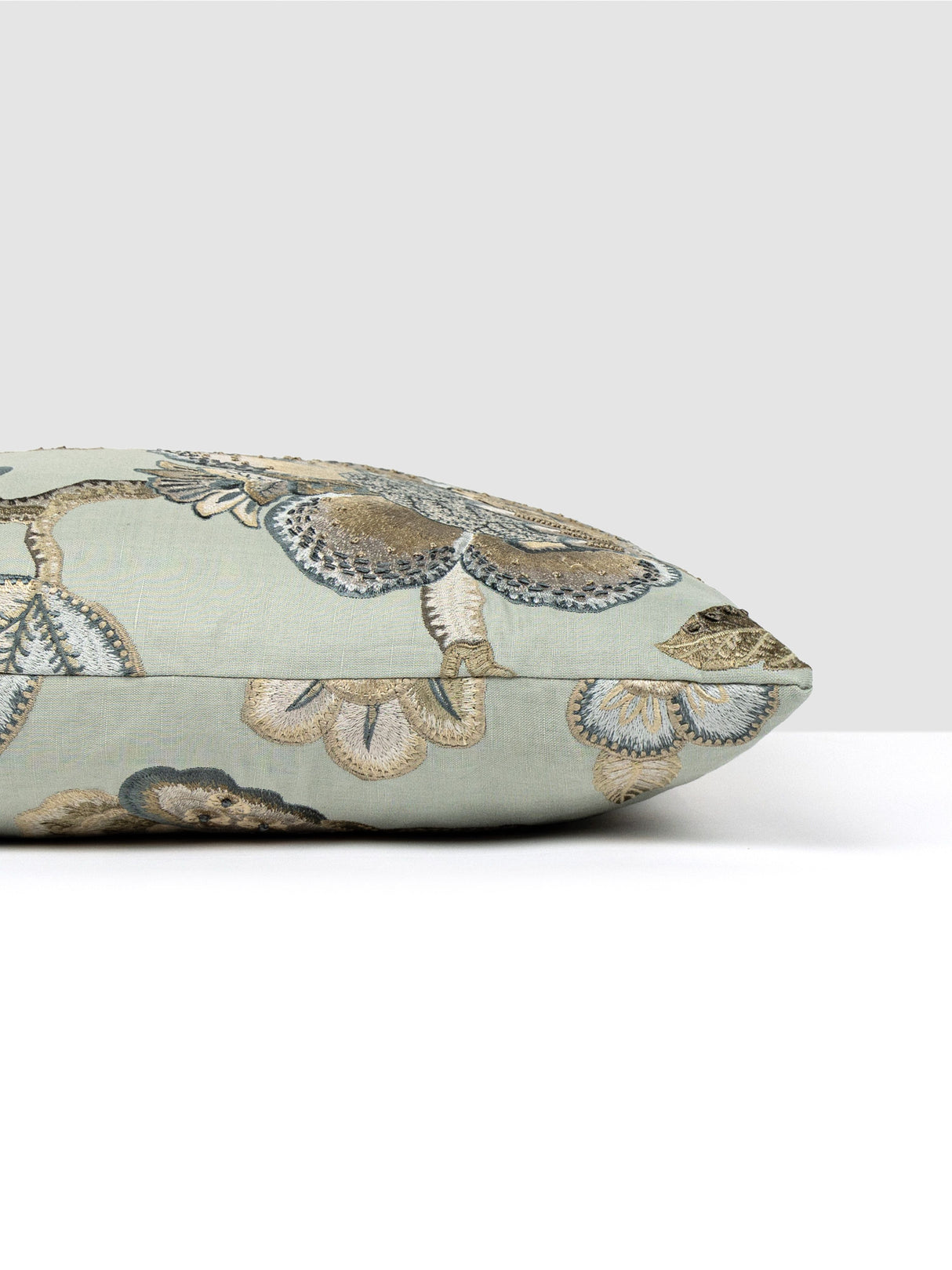 Scalamandre SC 0004SDDK27126 COROMANDEL EMBROIDERY PILLOW - 