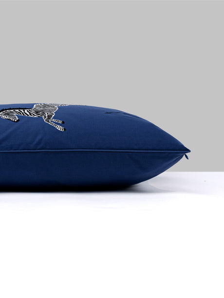 Scalamandre SC 0004SDDS16496 ZEBRAS EMBROIDERED PILLOW - Pil