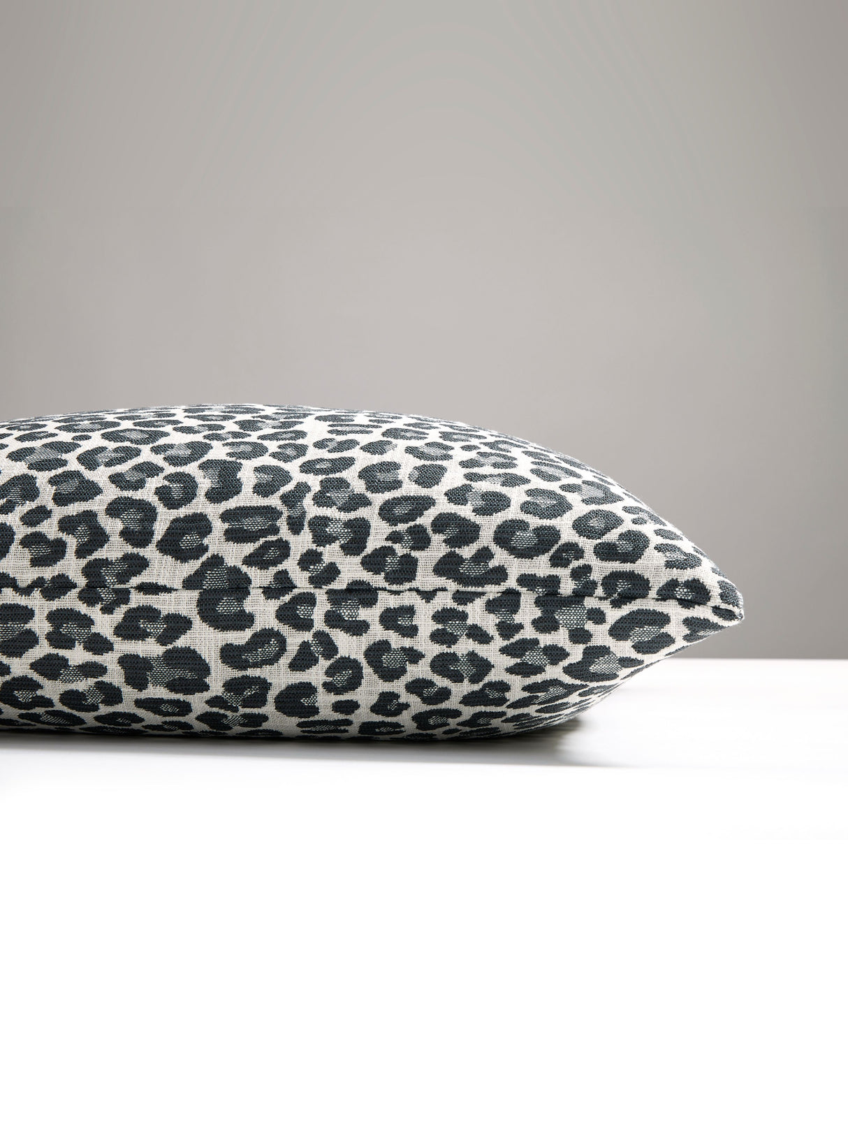 Scalamandre SC 0005BENGPILL BACKYARD BENGAL OUTDOOR PILLOW -