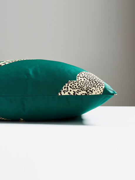 Scalamandre SC 0005CHEETPILL LEAPING CHEETAH PILLOW - Pillow