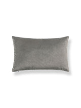 Scalamandre SC 0005MBDK26167 TIGRE/VELVET LUMBAR PILLOW - Pi