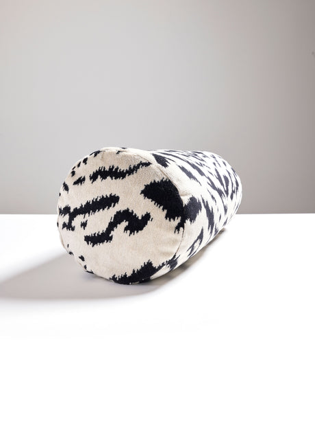 Scalamandre SC 0006BTIGRPILL TIGRE BOLSTER - Pillow Collecti