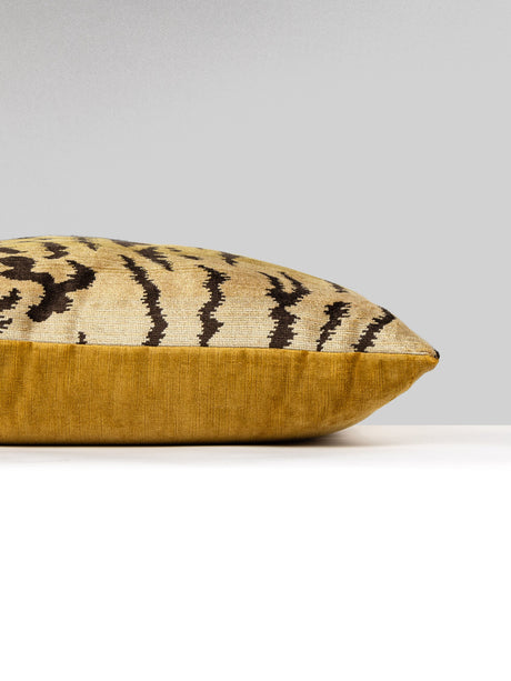 Scalamandre SC 0007TDDK26167 TIGRE/VELVET PILLOW - Pillow Co