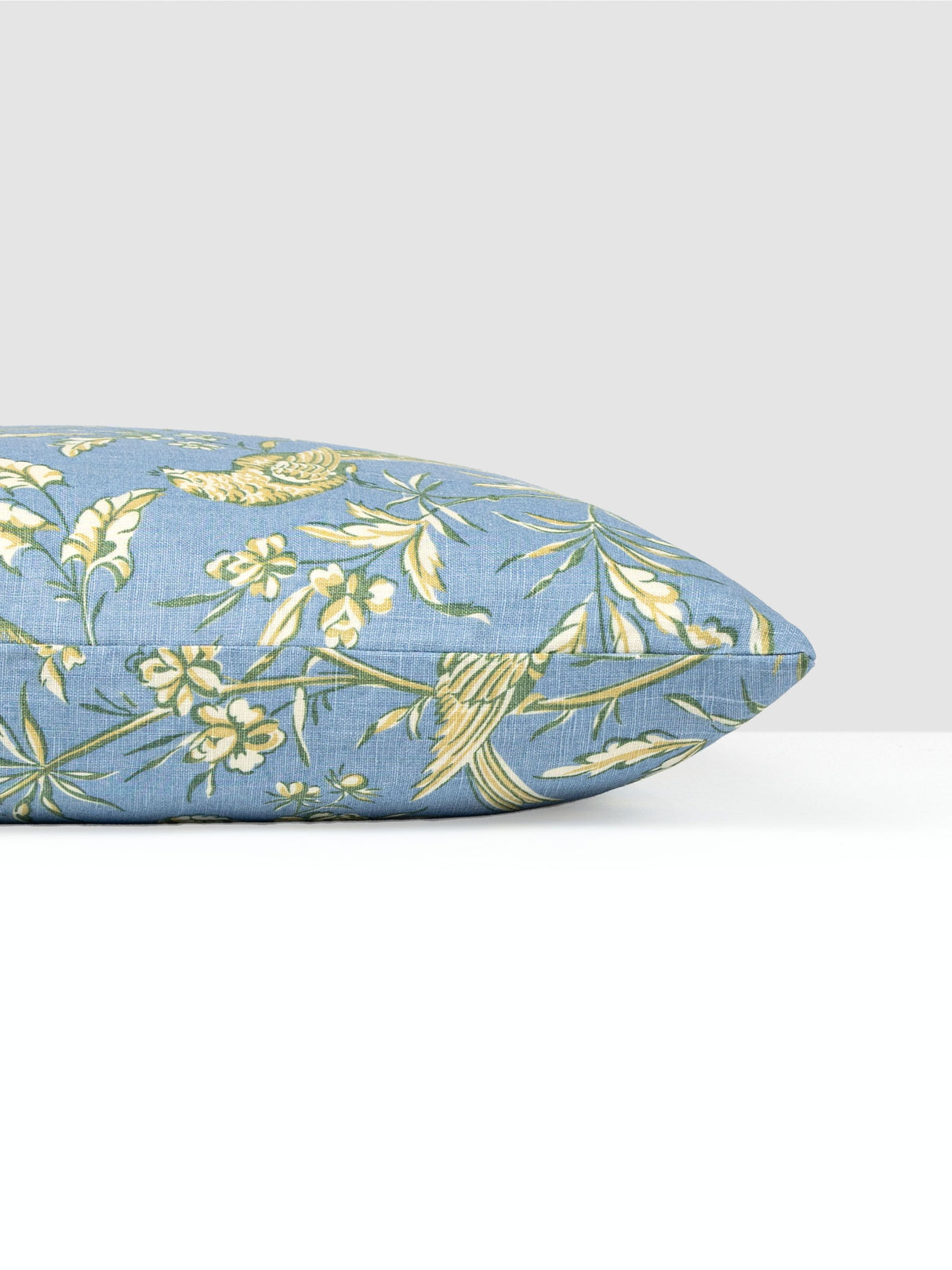 Scalamandre SC 0008SDDK16352 AVIARY PILLOW - Pillow Collecti