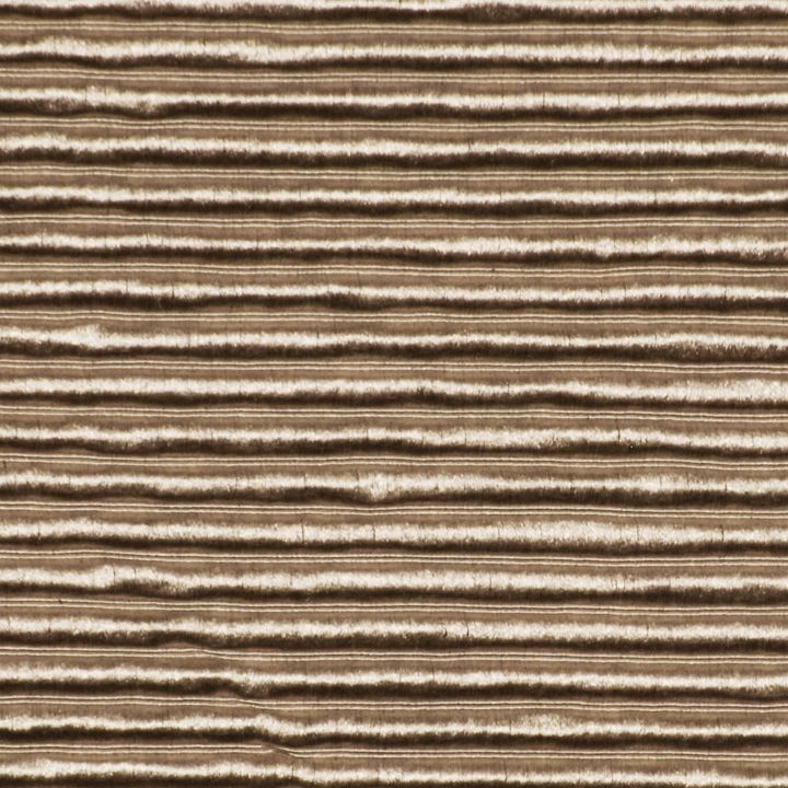 Scalamandre SC 002336205M PLATINUM STODDARD Fabric - Eade's Wallpaper