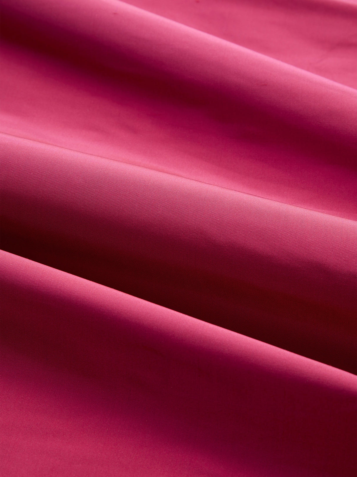 Scalamandre SC 004327250 RASPBERRY OLYMPIA SILK TAFFETA Fabric - Eade's Wallpaper