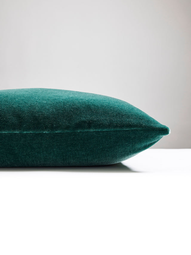 Scalamandre SC 0329SDDKMAKA MAKALU MOHAIR PILLOW - Pillow Co