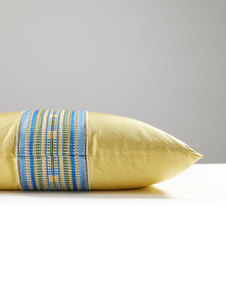 Scalamandre SC 2031SDDTT3336 AMARNA/OLYMPIA TAFFETA PILLOW -