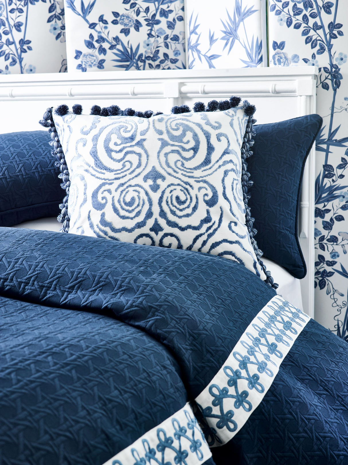 Scalamandre SC 000227008 IVORY CANESTRO MATELASSE Fabric - Eade's Wallpaper