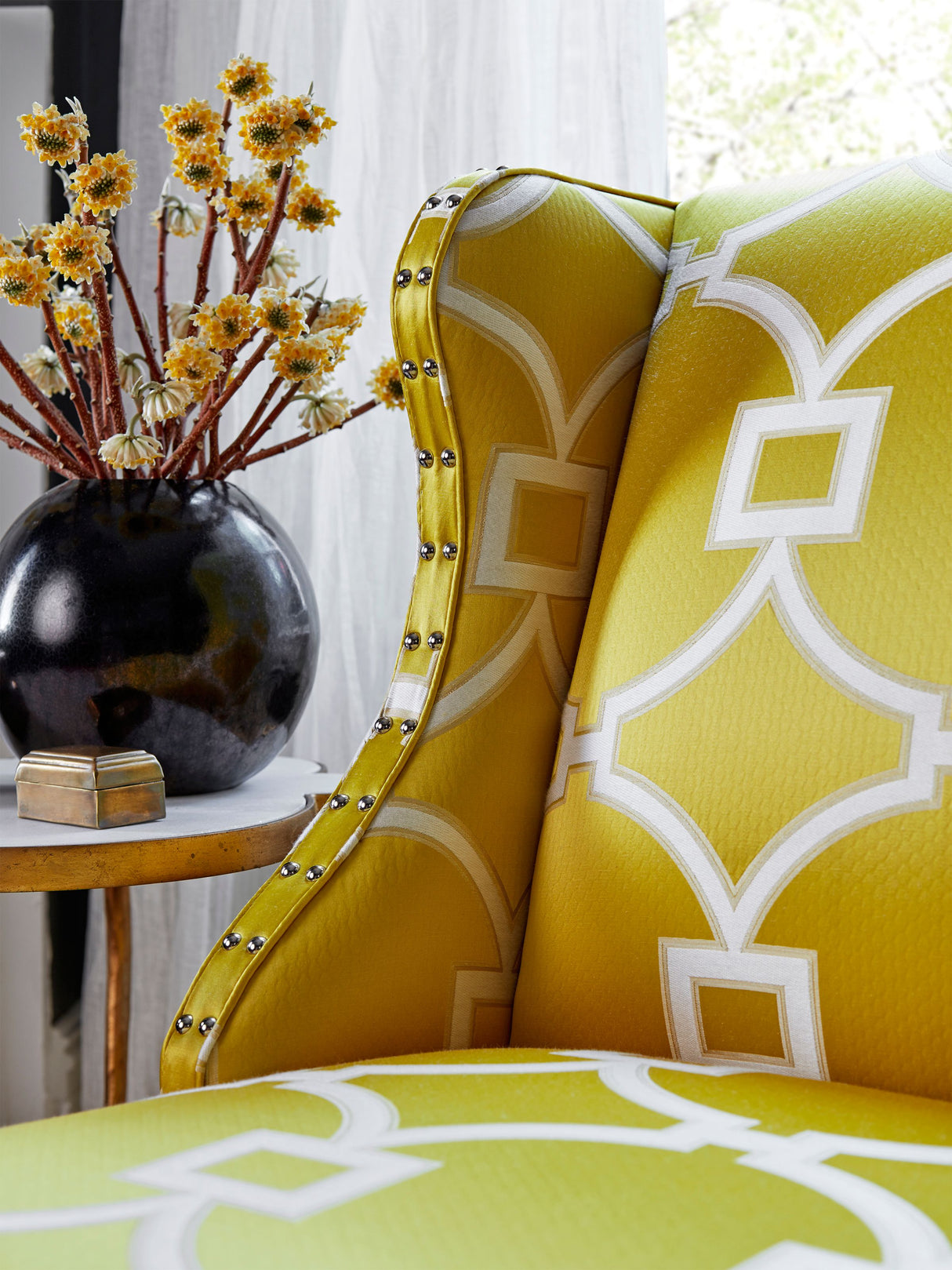 Scalamandre SC 000227072 FORSYTHIA CIRCLE FRET Fabric - Eade's Wallpaper