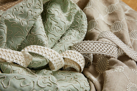 Scalamandre SC 000227161 SKYLIGHT GUSTAVIAN DIAMOND Fabric - Eade's Wallpaper