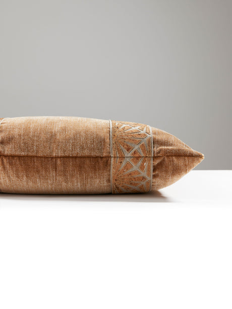 Scalamandre SC 3554SDDTT3338 MILAN/SUPREME VELVET PILLOW - P