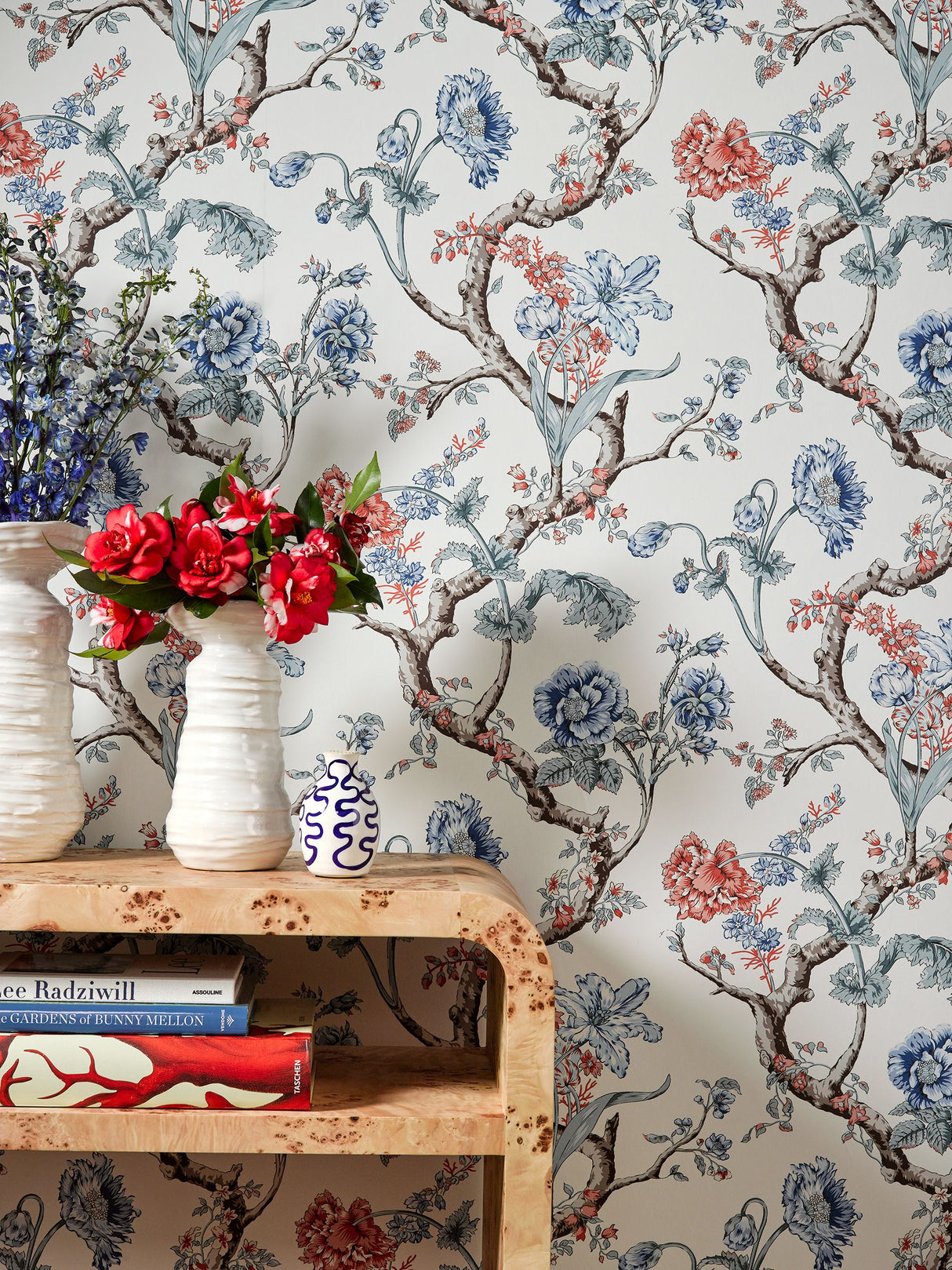 Scalamandre SC 0004WP88432 NOIR ANDREW JACKSON FLORAL WALLPAPER - Eade's Wallpaper