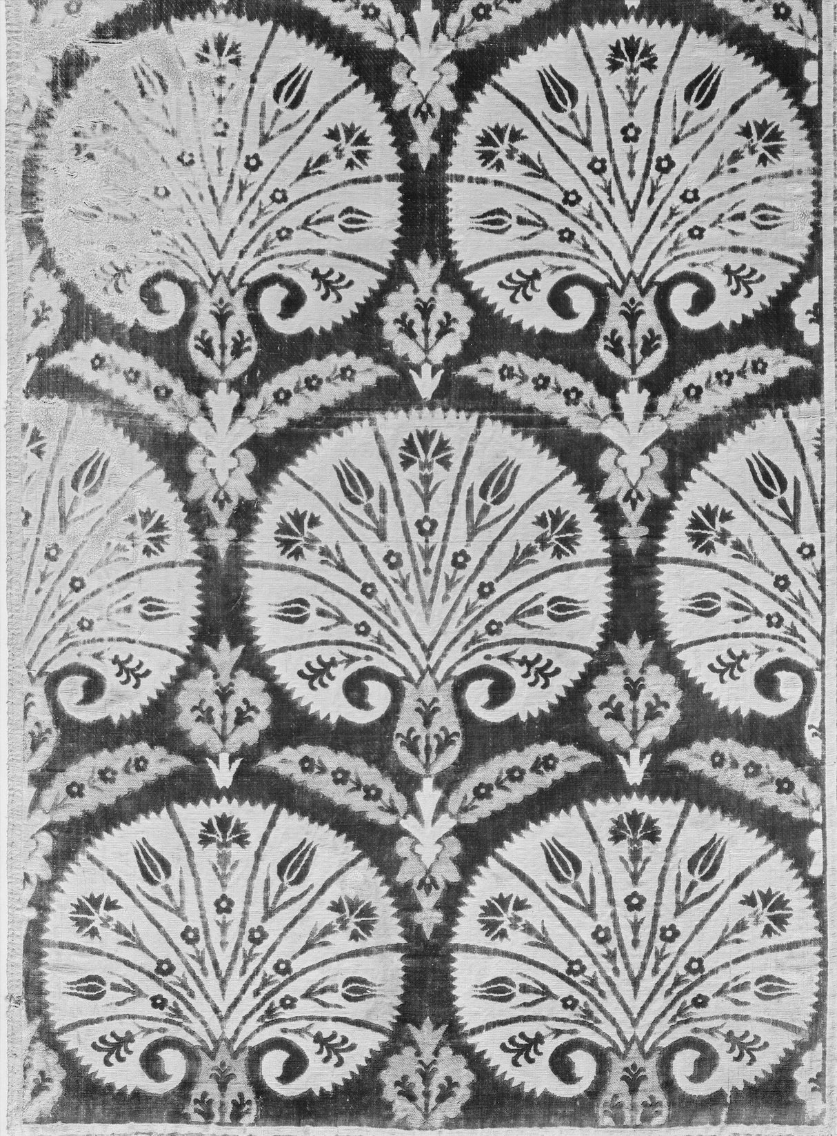 Scalamandre SC 0005WP88560 INDIGO KARANFIL BLOCK PRINT WALLPAPER - Eade's Wallpaper