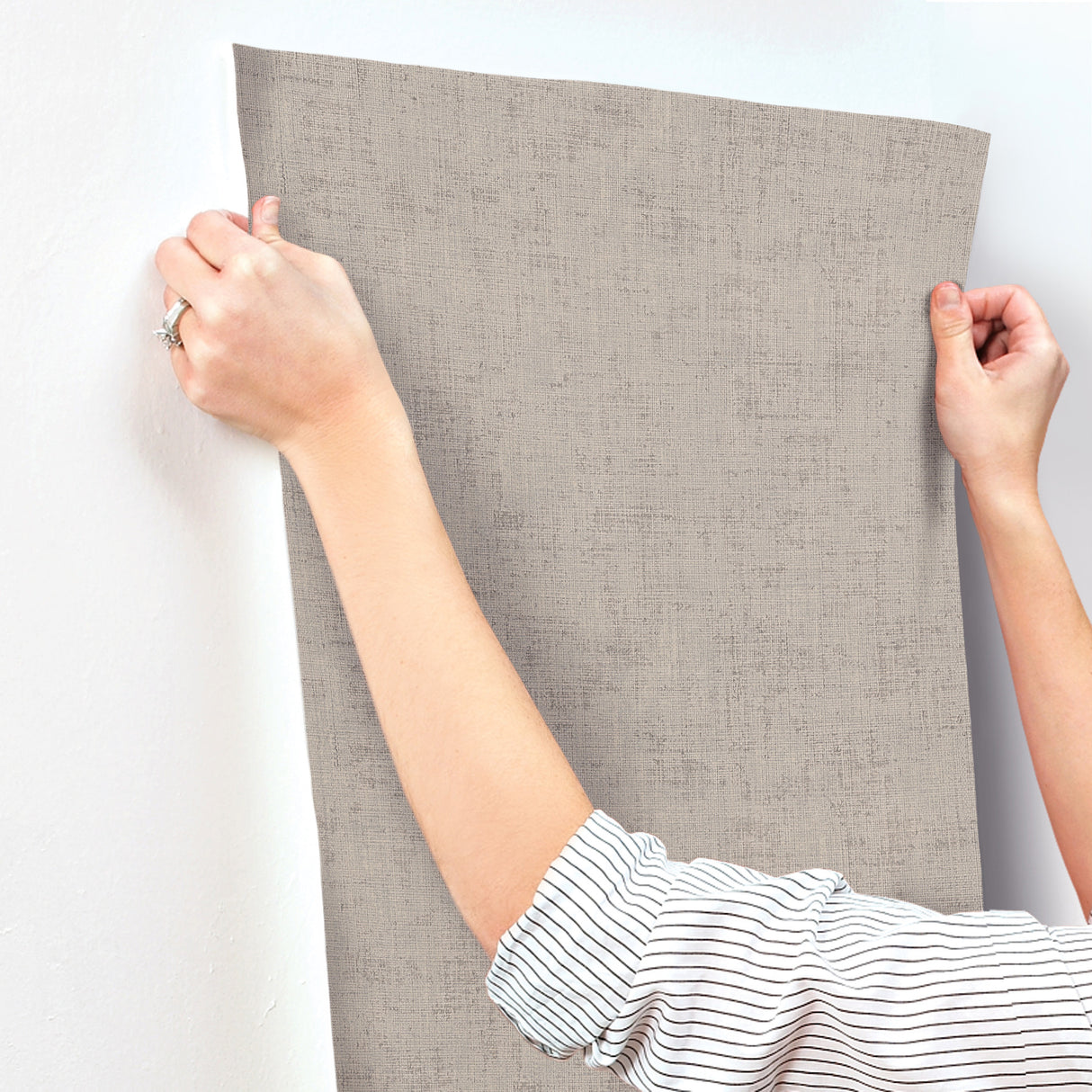 York SI7144 Alma Grey Faux Weave Wallpaper - Eade's Wallpaper