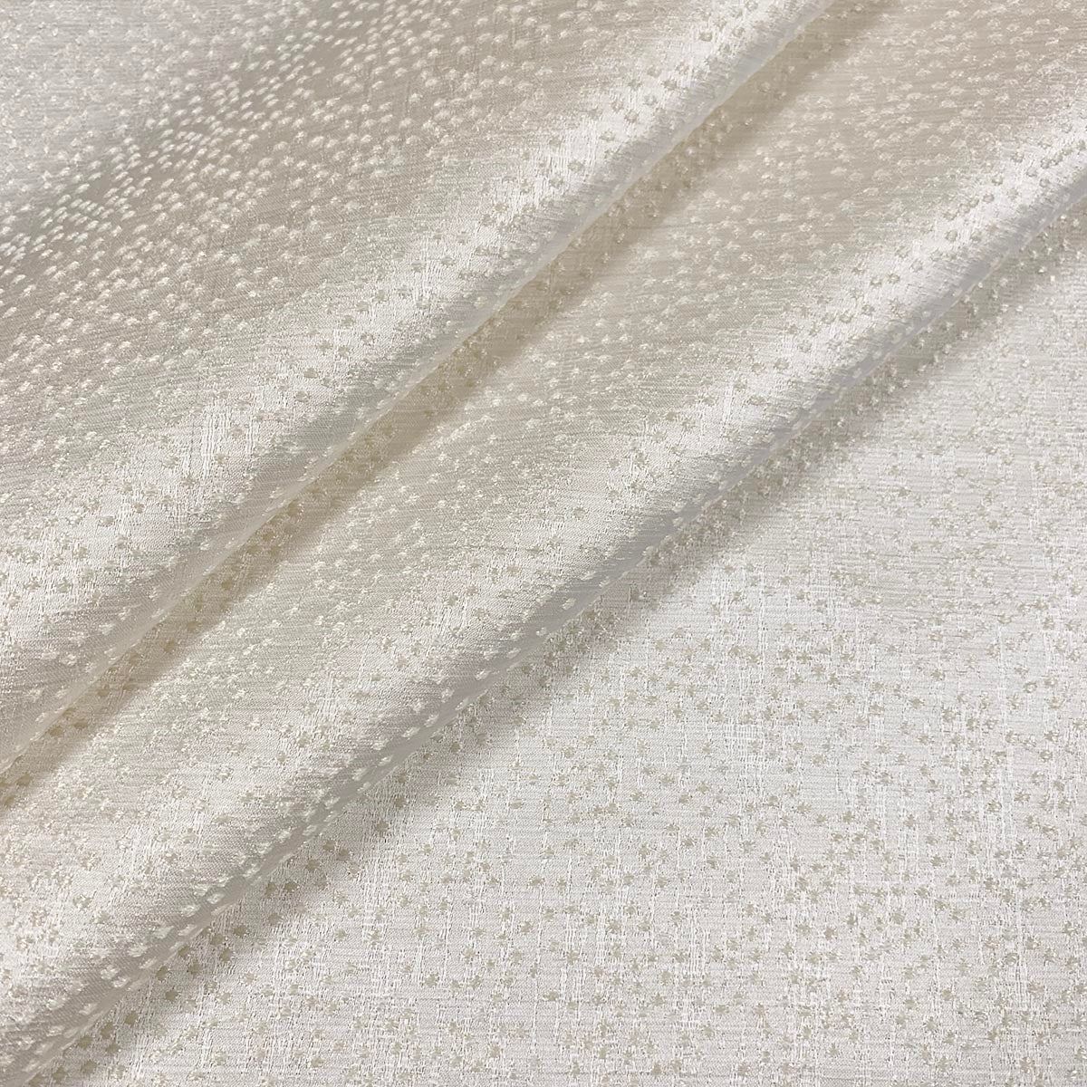 Eade’s STARRY IVORY IVORY