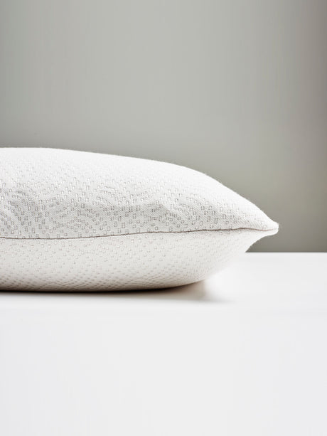 Scalamandre SU 0001PLAYGPILL PLAYA GRANDE OUTDOOR PILLOW - P