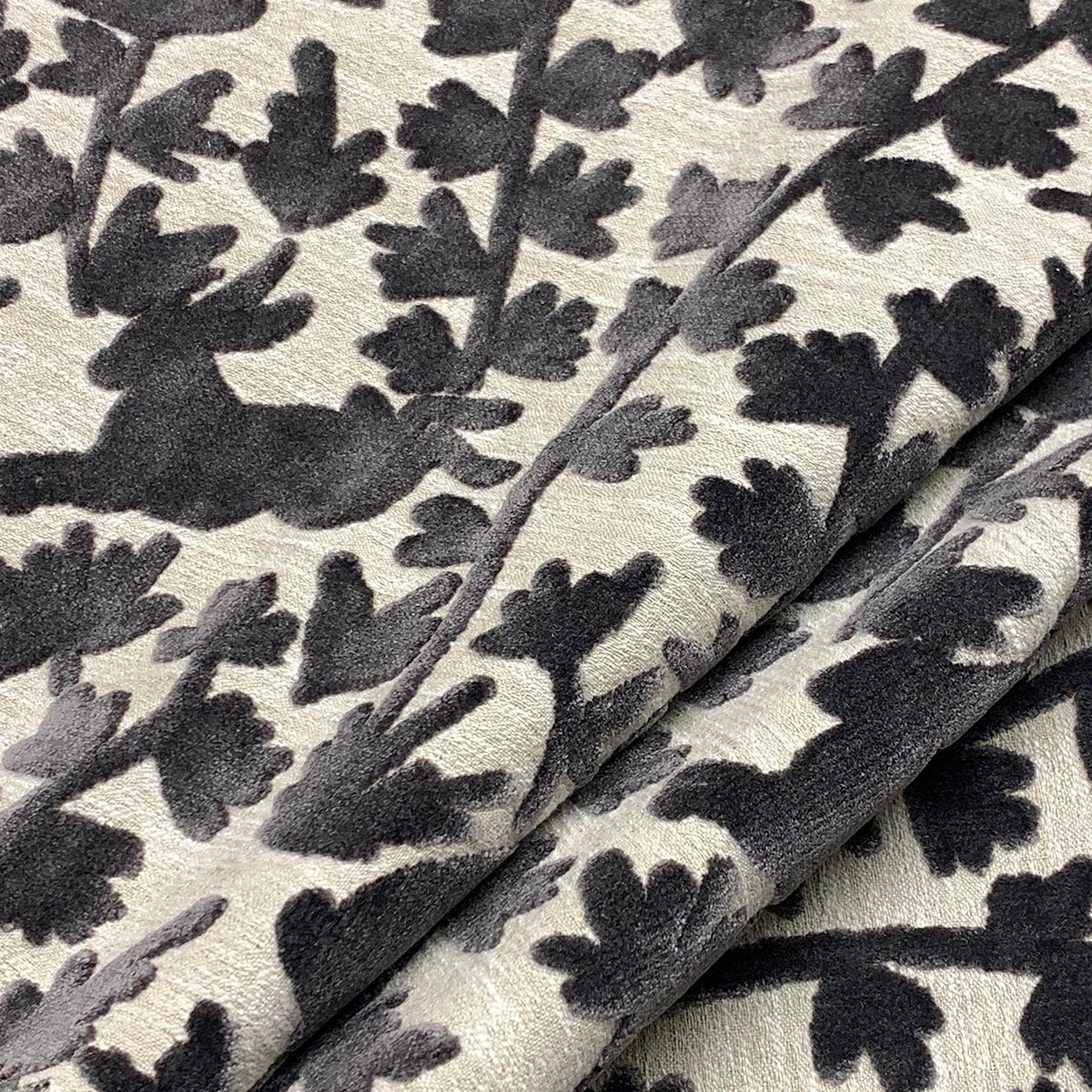 Eade’s THUMPER CHARCOAL CHARCOAL