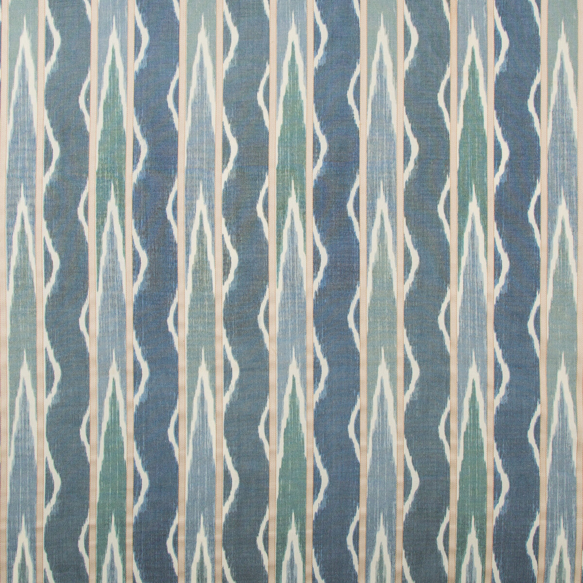 KRAVET COUTURE UBUD.5.0 UBUD MARINE Fabric - Eade's Wallpaper
