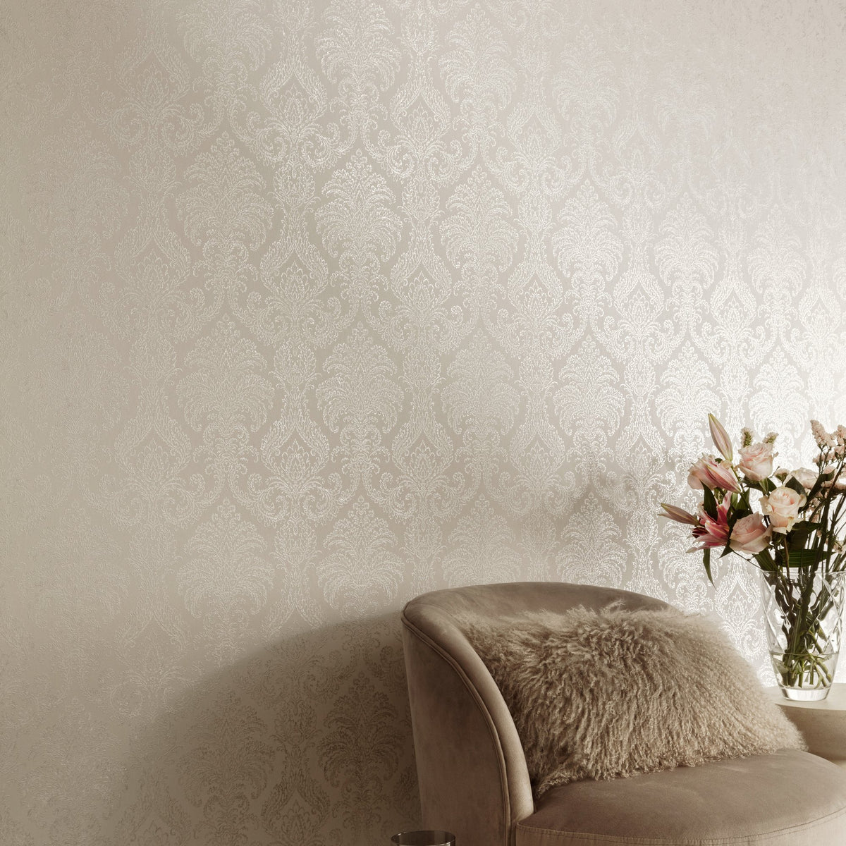 Galerie Very Classical Floral All-over Cream Wallpaper VE320