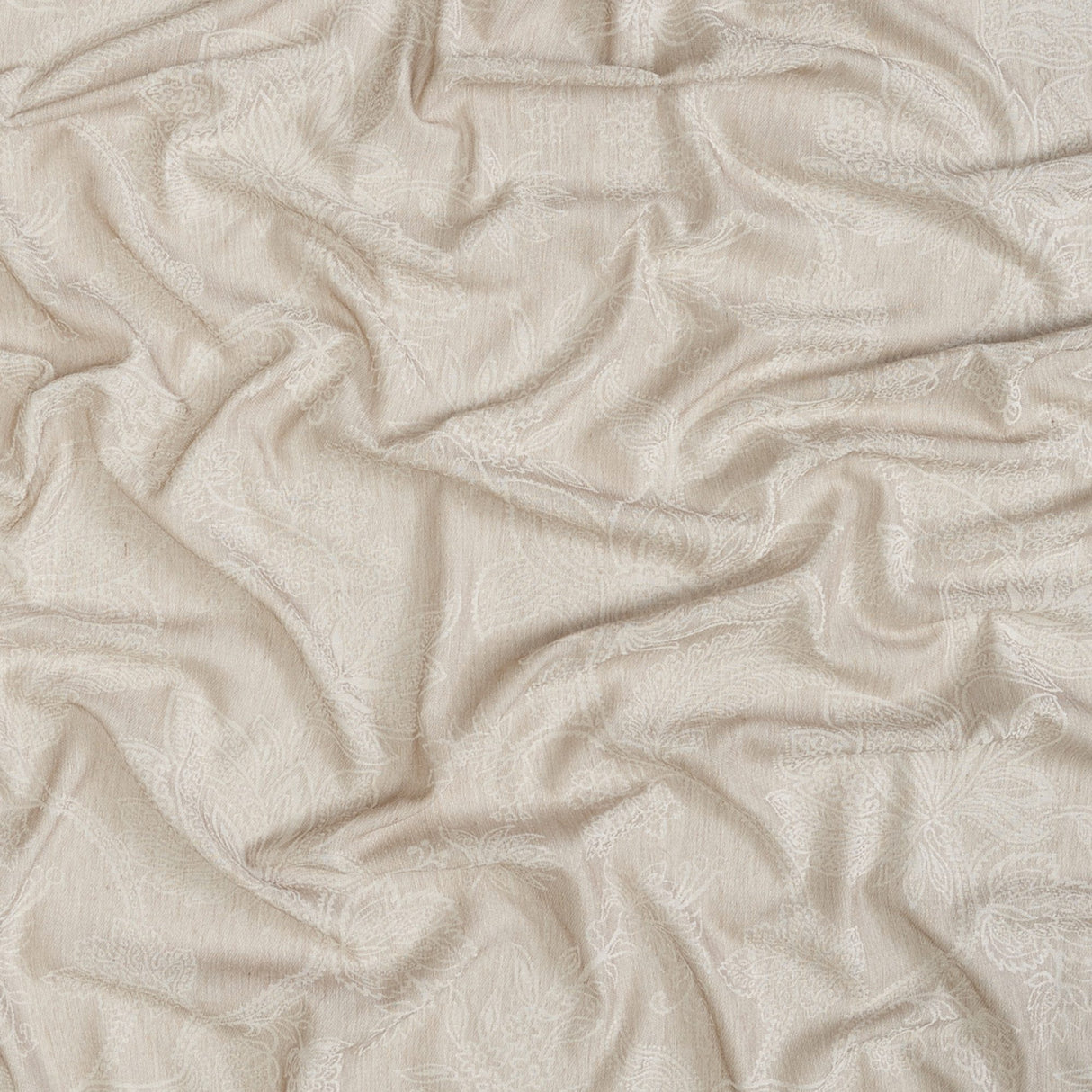 JF Fabrics 34-J9001 VIGNETTE Fabric - Eade's Wallpaper & Fabric