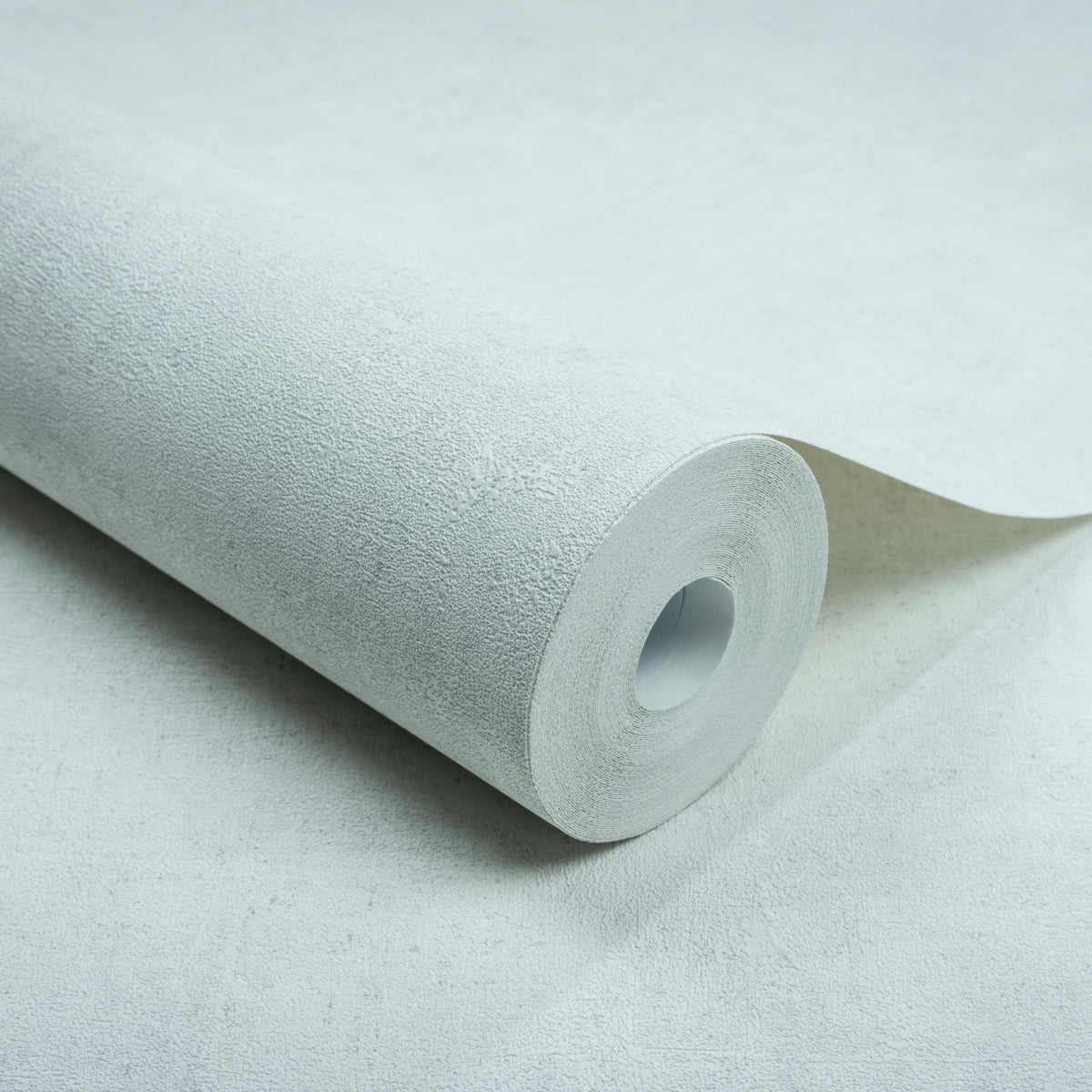 Galerie Orom II Patinated Plain White Wallpaper VOA-010-08-2