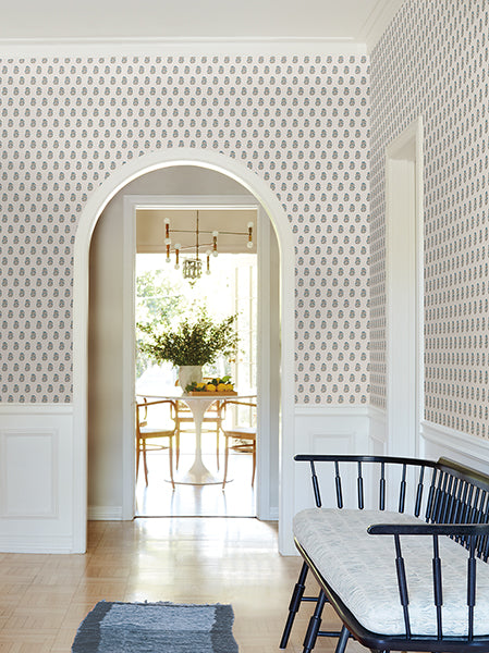 Eade’s Sylvie Aegean & Mink