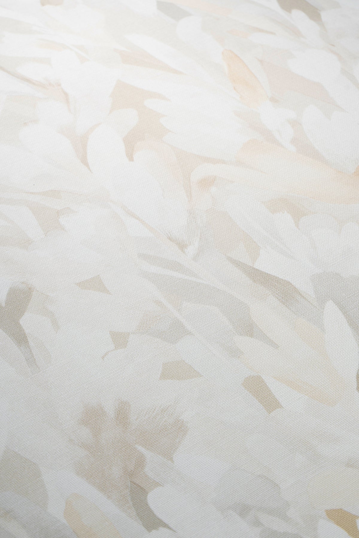 Veer Decor Sylvan Blooms Beige Wallpaper VRPH602-1058