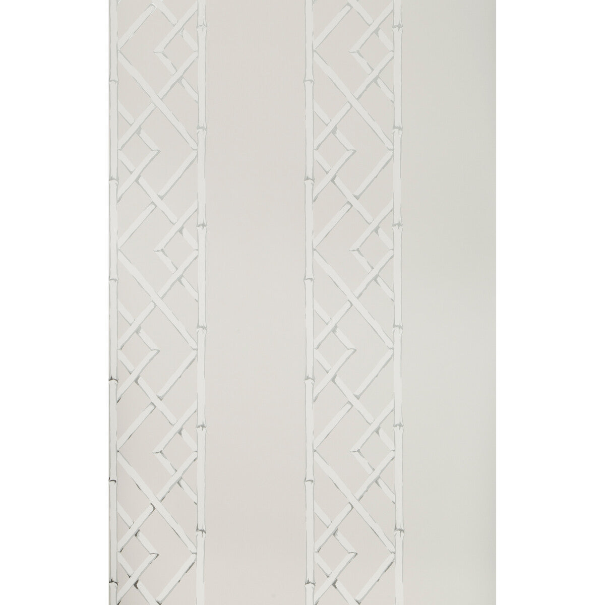 KRAVET DESIGN W3502.11.0 LATTICEWORK STERLING Wallpaper - Eade's Wallpaper