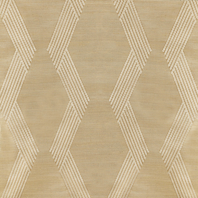 KRAVET COUTURE W3835.416.0 CHAINLINK EMB SISAL GOLD Wallpaper - Eade's Wallpaper