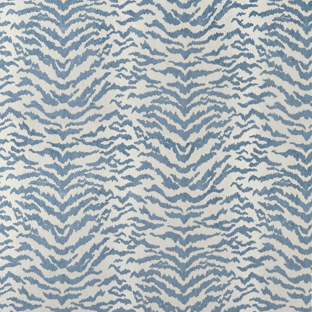 Thibaut AJA W711317 in Powder Fabric - SAVILE