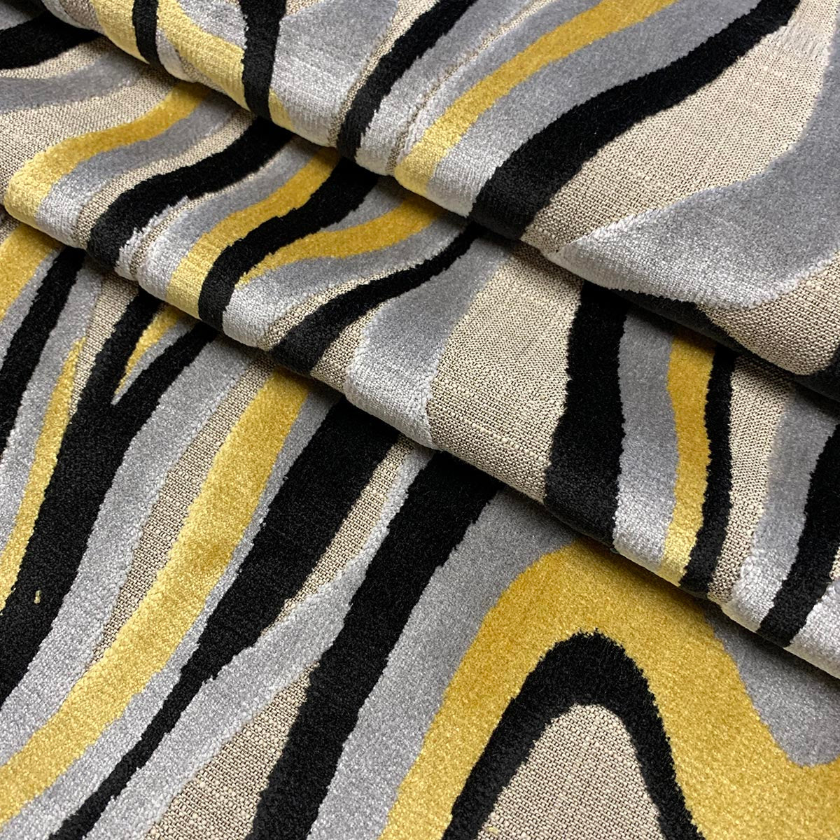 Eade’s WAZE PETROL PETROL